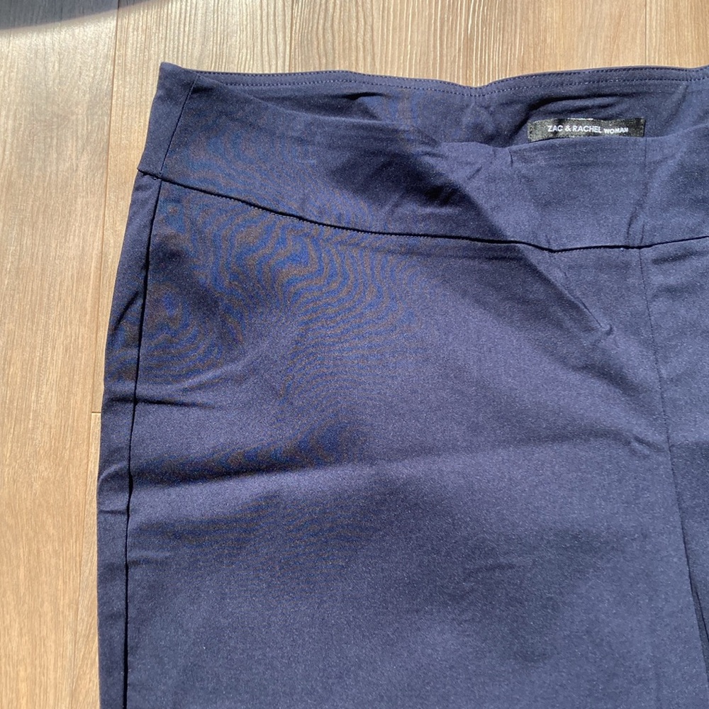 Offer$15 Zac & Rachel pull on short with stretch classic navy blue casual 20W - Picture 5 of 14